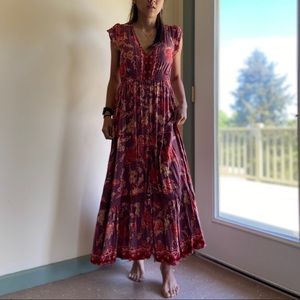 Jaase Floral Maxi Dress